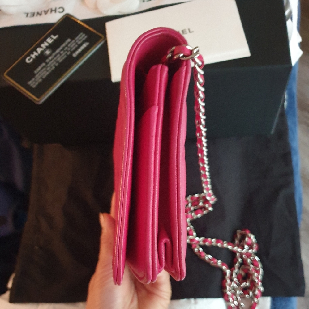 Chanel Woc Diamond CC Fuchsia - Picture 7 of 14